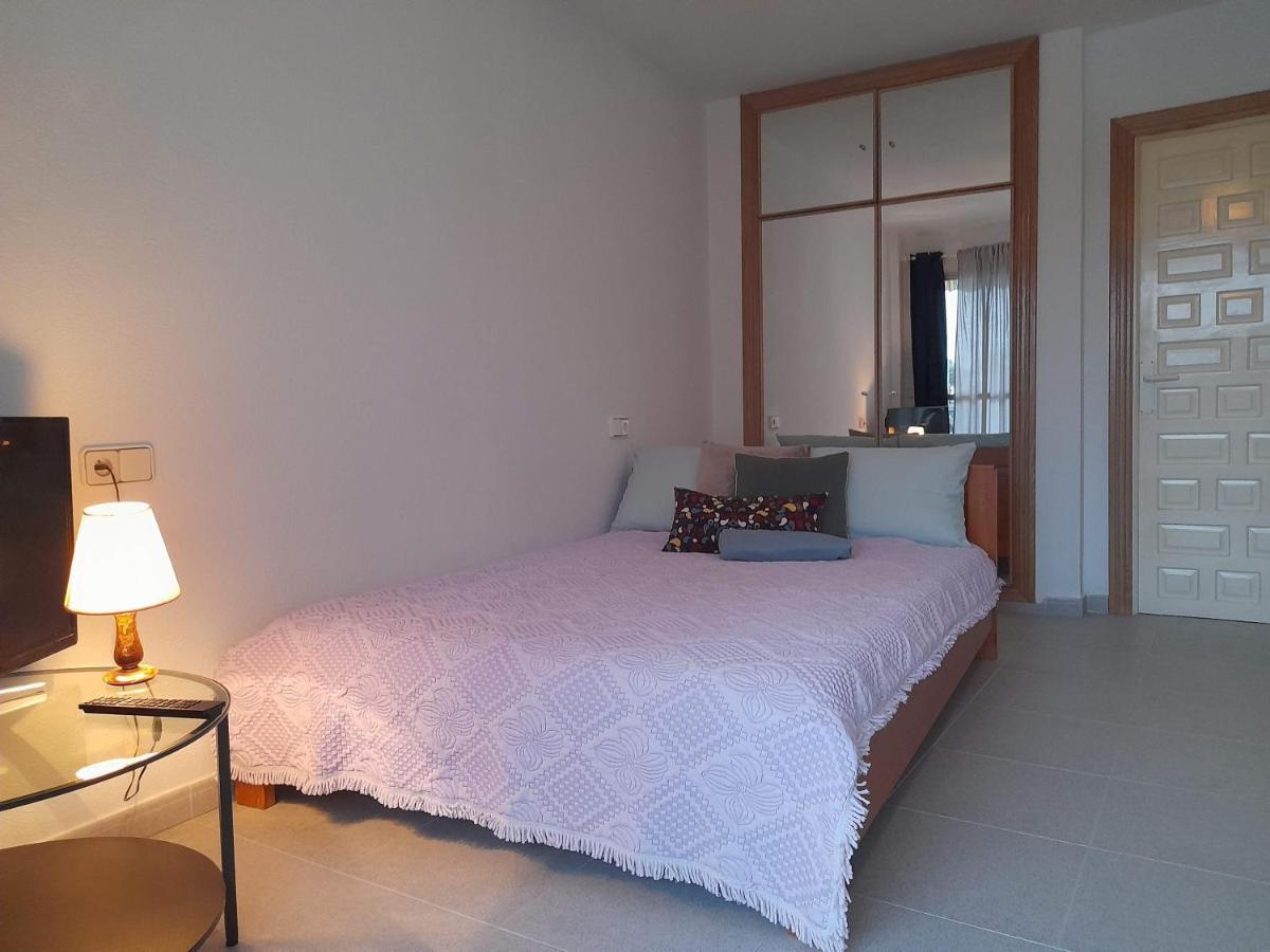 Apartment With Pool Near The Beach Marbella Zewnętrze zdjęcie